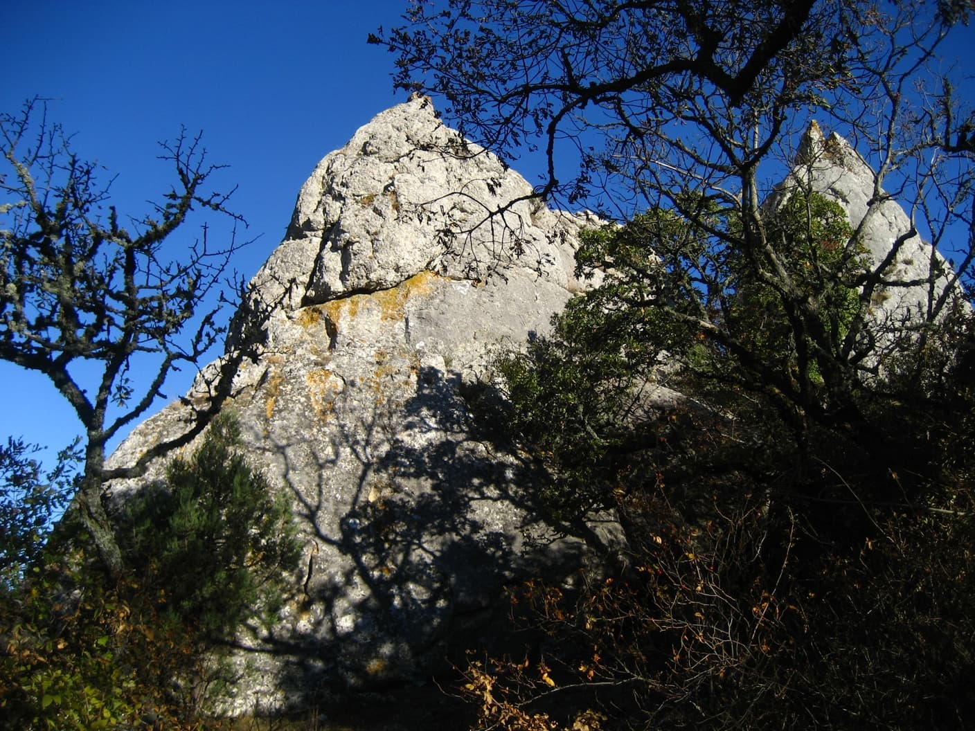 по горному Крыму осенью