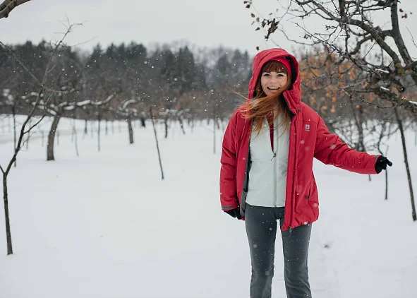 33 идеи новогодних подарков для туристов к 2026 году