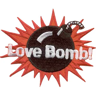 Термонаклейка -00041101 Love Bomb! вышивка