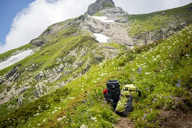 Как выбрать туристический рюкзак для походов и треккинга