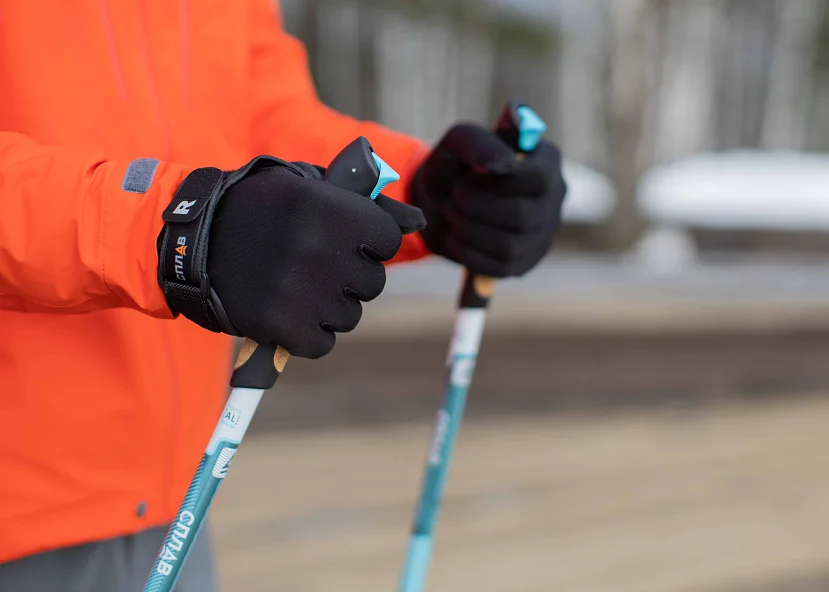 Треккинговые палки Сплав Nordic Alu Главное отличие скандинавских палок - особая конструкция рукоятки