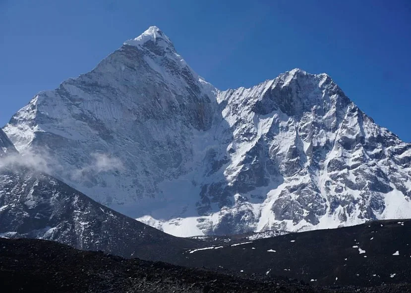 Вид с тропы к базовому лагерю Эвереста