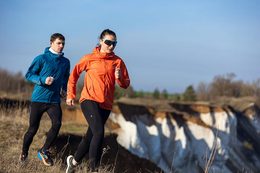 Ветровка женская Сплав Trail оранжевая Бег