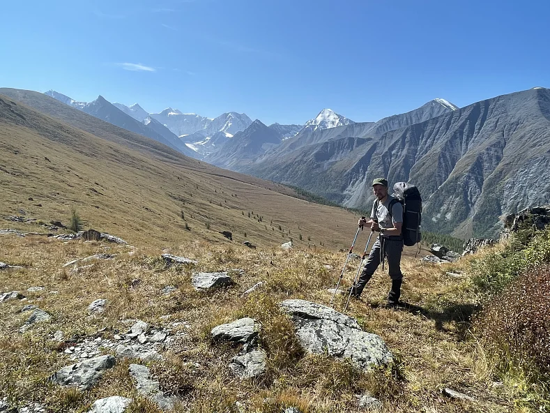 Треккинг к подножию Белухи