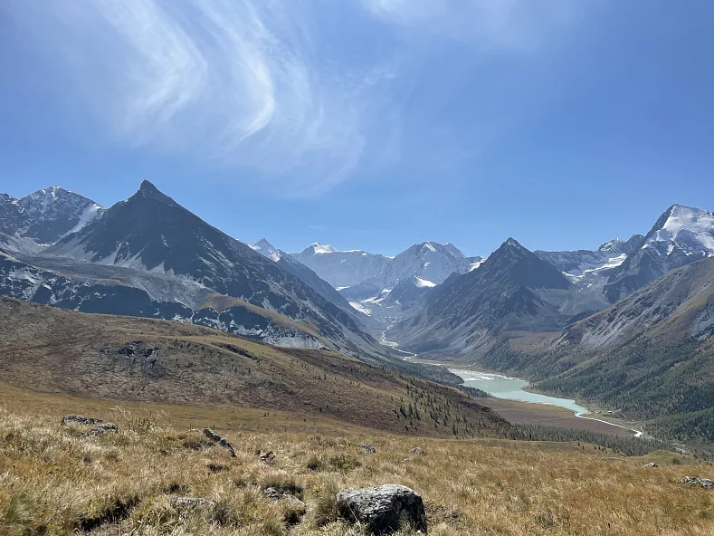 Треккинг к подножию Белухи