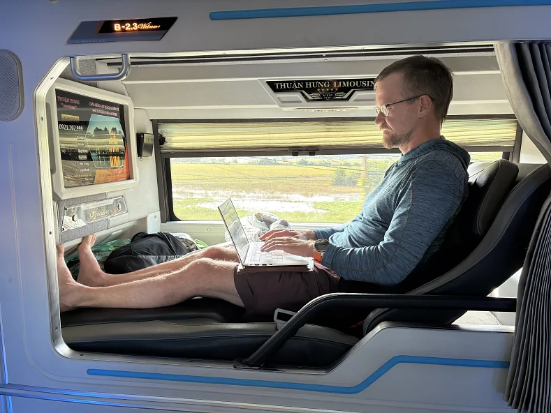 Вьетнамский автобус