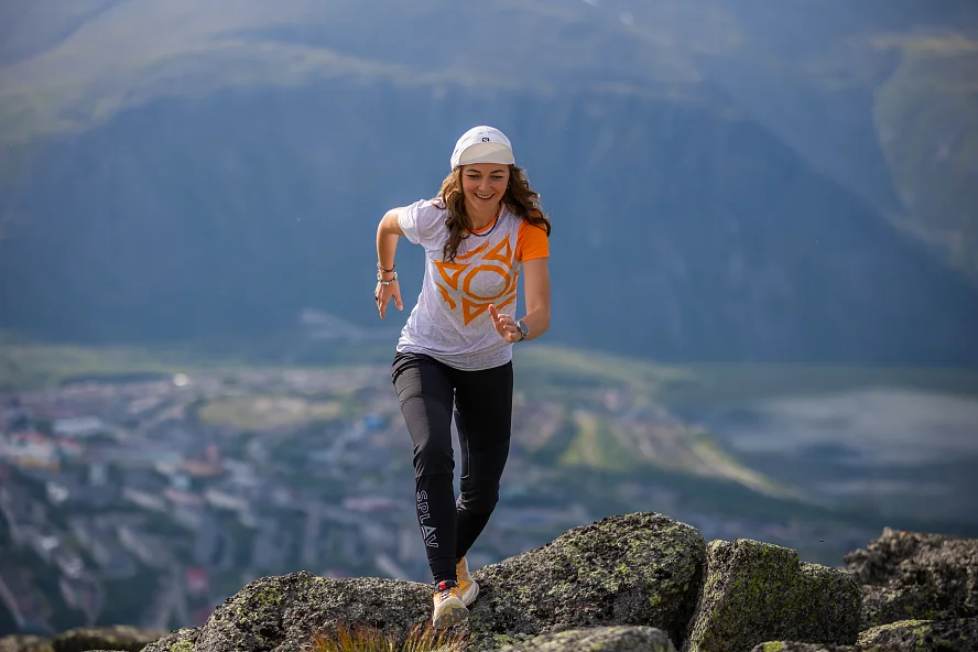 Футболка женская Сплав беговая Logo белая Бег