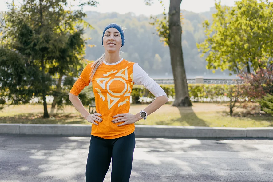 Футболка женская Сплав беговая Logo L/S оранжевая Одежда для защиты от солнца