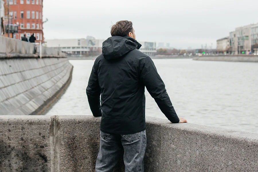 Утеплённая мембранная куртка Mistral