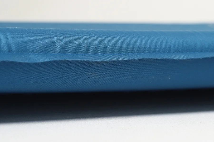  Туристический самонадувающийся коврик