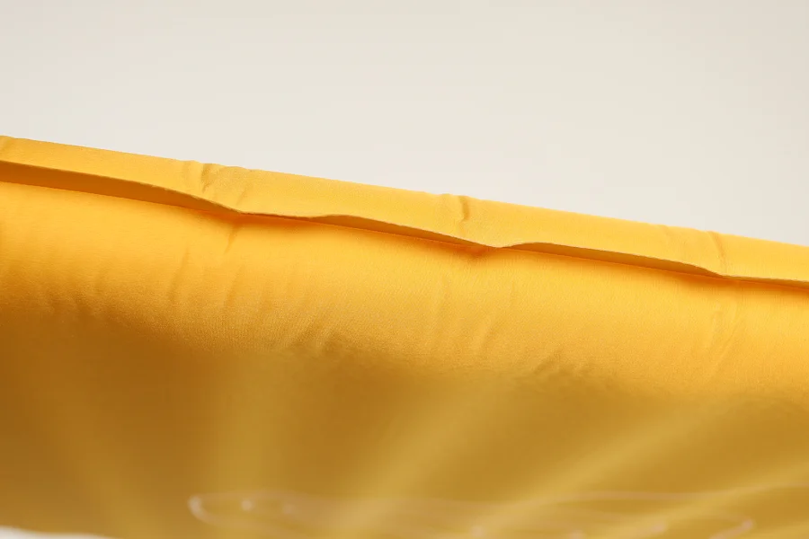 Туристический самонадувающийся коврик