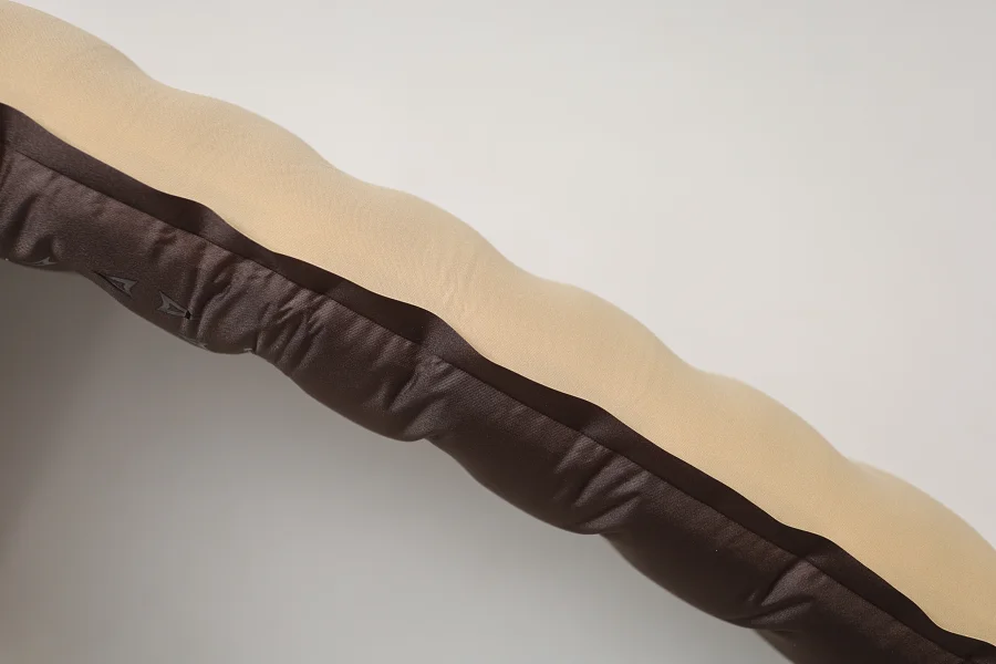 Туристический самонадувающийся коврик